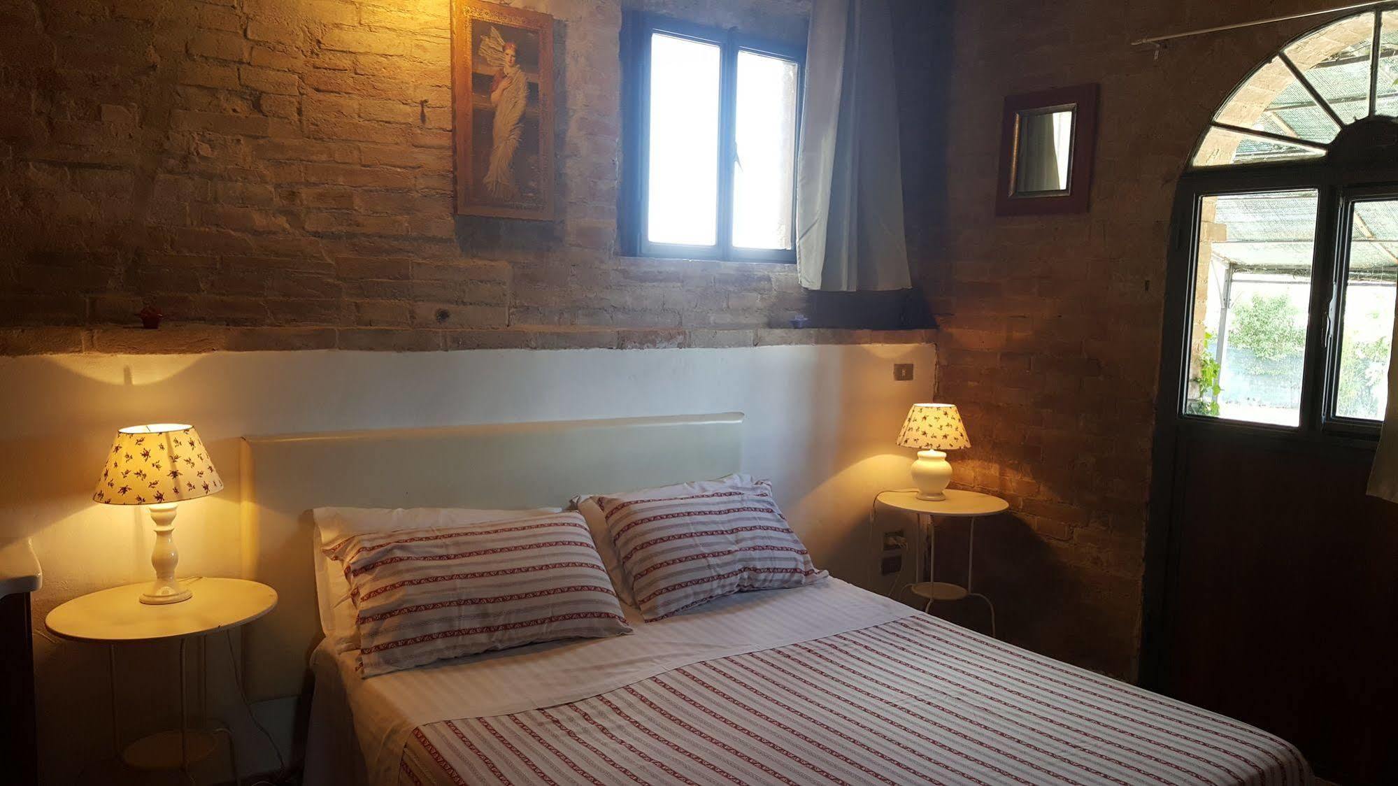 Casa Vacanze Fornace Buonconvento Eksteriør billede